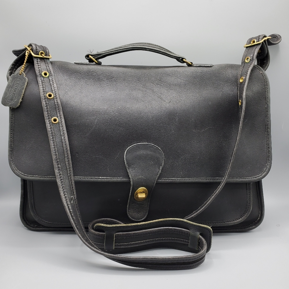 COACH BRIEFCASE.